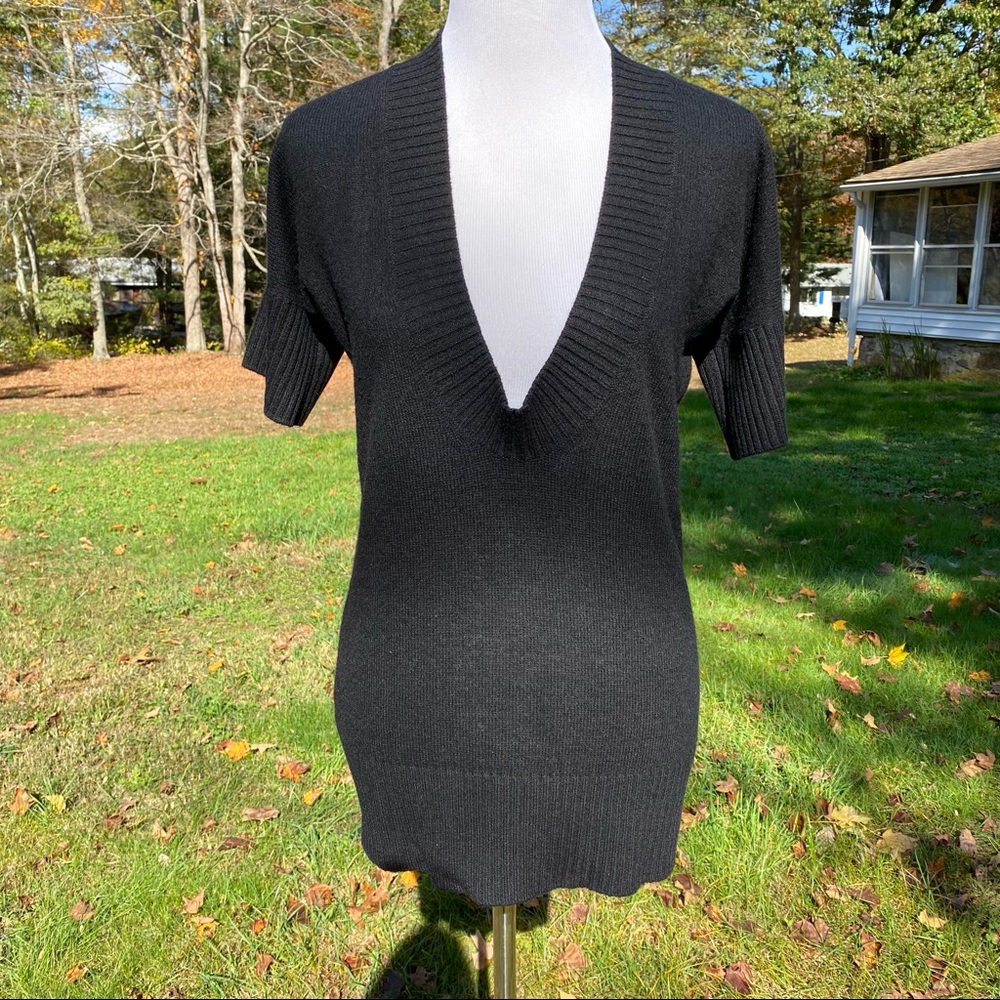 HAYDEN SWEATER DEEP V-NECK SHORT SLEEVE BLACK CASHMERE SIZE M
